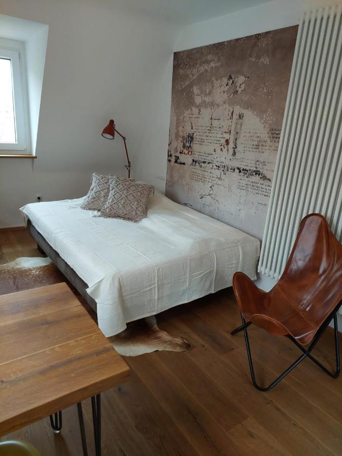 Stilvolle Wohnung Direkt In Der City Wurzburgo Exterior foto